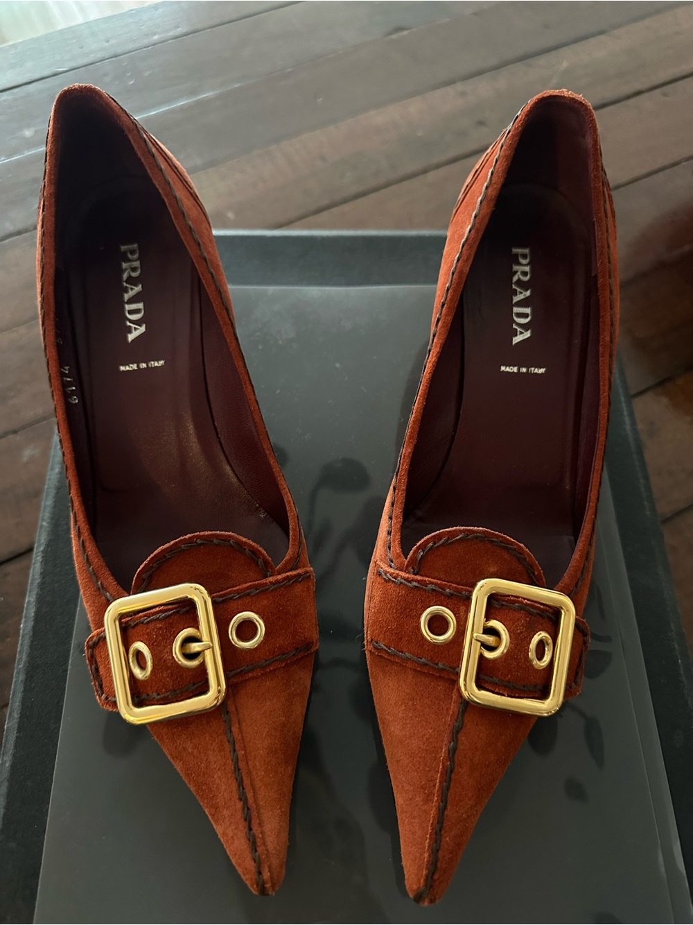 Prada Suede Kitty Heels - Picture 3 of 14